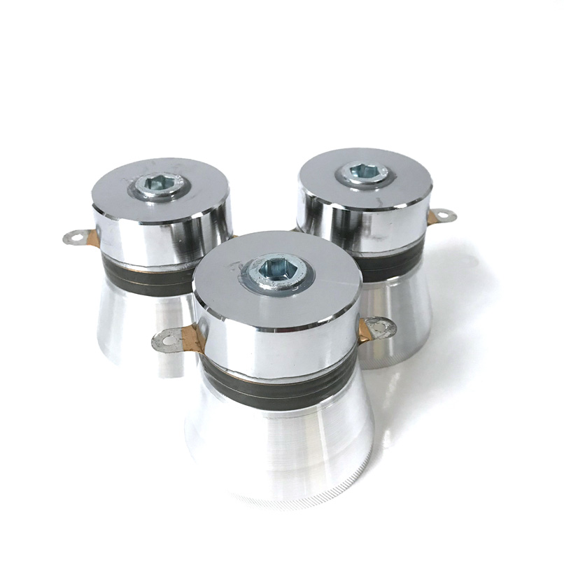 28KHZ 120W超声波清洗换能器振子 28KHZ 120W超声波清洗换能器振子