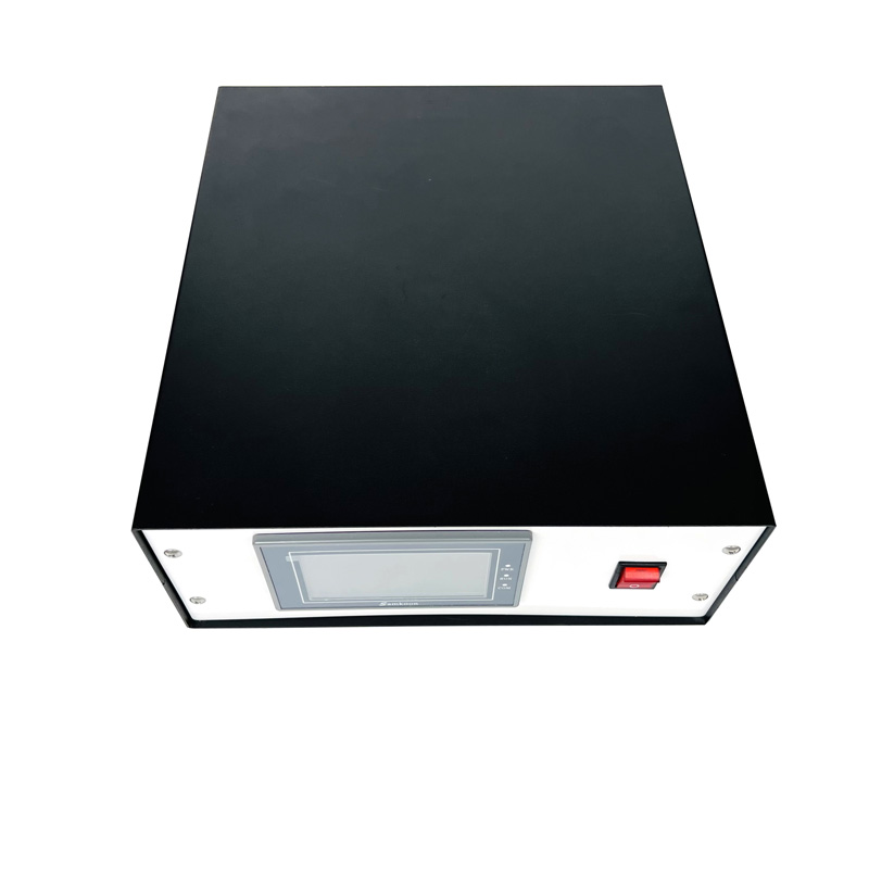 28KHZ-40KHZ手提式超声波塑料焊接发生器 28KHZ-40KHZ手提式超声波塑料焊接发生器